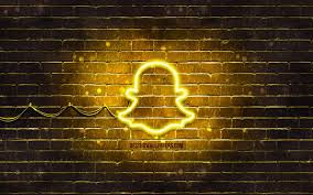 1,000+ vectors, stock photos & psd files. Herunterladen Hintergrundbild Gelbes Snapchat Logo 4k Gelbe Mauer Snapchat Logo Marken Snapchat Neon Logo Snapchat Fur Desktop Kostenlos Hintergrundbilder Fur Ihren Desktop Kostenlos