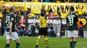2 marwin hitz (gk) borussia dortmund 6.0. As It Happened Bundesliga Title Race Between Borussia Dortmund And Bayern Munich Heats Up Sports German Football And Major International Sports News Dw 30 03 2019