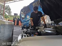 Bengkel servis kereta bumiputera puchong. Wanita Melayu Pertama Miliki Bengkel One Stop Centre Motoqar