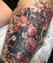 This is a pretty common misconception as rose tattoos actually look good on compared to a wolf tattoo, a rose tattoo is more flexible and will work well in most body parts. 7 Best Female Tattoo Artists In Chicago Female Tattooers