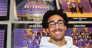 Happy National Librarian Day to all our dedicated librarians across  Highline! A special shoutout to Mike Hecklinger of Madrona Elementary, a  true pillar of support, community builder, and advocate for bilingual  learning