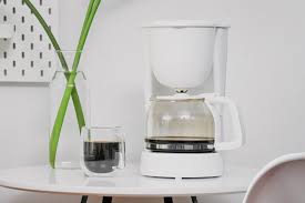 You can clean coffee maker with vinegar by following steps: Cleaning A Coffee Maker With Vinegar In 5 Simple Steps Lovetoknow
