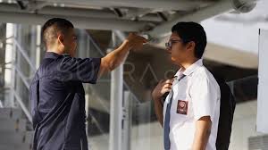 Suhu adalah sebuah besaran yang menyatakan tingkatan panas ✅ atau dingin suatu benda. Viral Cerita Dokter Bersuhu Tubuh Sangat Rendah Bisa Jadi Bukan Manusia