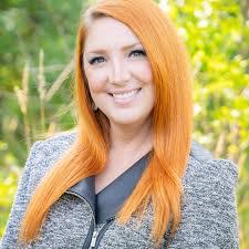 Tara Appleton's Instagram, Twitter & Facebook