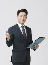 Second to last love 끝에서 두 번째 사랑 ep01 20160730 sbs 지진희(고상식)는 분수 안에 들어가 정신 없이 놀고 있는 김희애(강민주)를 발견하고 어이 없는 상황에 당황한다. Dbì†í•´ë³´í—˜ ì§€ì§„í¬ì™€ 11ë…„ì§¸ ì „ì† ëª¨ë¸ ê³„ì•½ ì²´ê²° Mbn