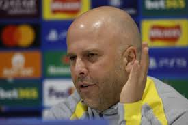 Warming up for our last match of the year ✊