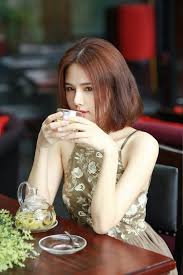 Được biết, cô gái này còn có biệt danh là chó, sinh năm 1997 và hiện có trang cá nhân với gần 330.000. Le PhÆ°Æ¡ng Anh á»Ÿ Ngoai Ä'á»i Tháº­t Kho Ä'á»ƒ Toi Say Náº¯ng