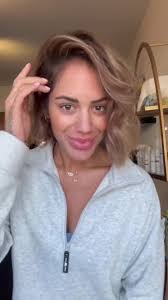 Holly Willoughby Haircut Mom