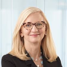 Kathy Parker's Instagram, Twitter & Facebook