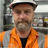 Daniel Bicknell's Instagram, Twitter & Facebook