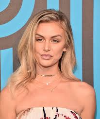 Vanderpump Rules' Lala Kent poses naked in bathroom selfie: 'Trying to be a  Kardashian'
