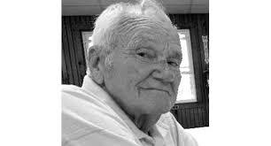 David Weinhardt's Instagram, Twitter & Facebook