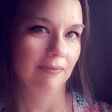 Kari Butcher's Instagram, Twitter & Facebook