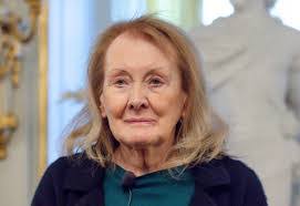 Virginia Lupo's Instagram, Twitter & Facebook