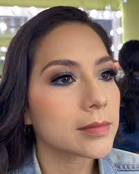 Nicole Rendon (@nrendonmakeup_) • Instagram photos and videos