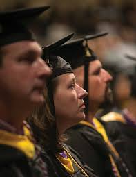 2015–2016 Excelsior College Annual Report with Honor Roll of Donors and  Honor Roll of Volunteers