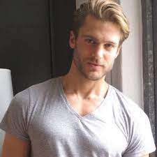 Men's hair right now is anything but boring. 55 Medium Length Hairstyles For Men Styling Tips Men Hairstyles World