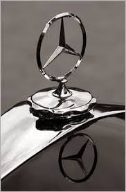 History Of All Logos All Mercedes Benz Logos Luxury Cars Mercedes Mercedes Benz Wallpaper Luxury Car Logos