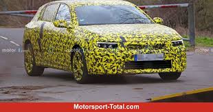 Barth hatte den kombi einst mit hunderttausend auf der uhr für 5.000 euro gebraucht gekauft. Exklusiv Erste Erlkonigbilder Des Opel Astra L 2021