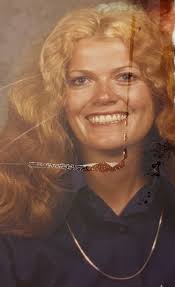 Susan Lomax's Instagram, Twitter & Facebook