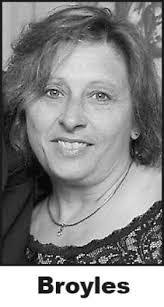 Dawn Broyles's Instagram, Twitter & Facebook