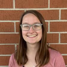 Ashley Reff's Instagram, Twitter & Facebook