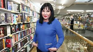 Téma lucie gelemová obrazy na wiki.blesk.cz. Lucie Gelemova K Leciteli Privedl Patrasovou Slovacek Gelemova Tam Podle Dady Prodavala Produkty Super Cz