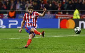 Tội đồ" Julian Alvarez khiến Atletico Madrid bị loại khỏi Champions League  đắt giá cỡ nào?