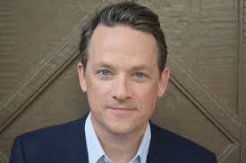 This Author Shares the Simple Changes You Can Make to Work Better With  Others