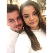 Amber Dolan (@amber_dolan)