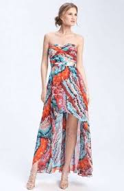 Cuando hablamos de como organizar bodas en la playa, lo primero que tienes que considerar para elegir un vestido de. Vestidos Fiesta Playa 2016 Buscar Con Google Boda Playa Vestidos Invitados Vestidos Para Boda En Playa Invitada Vestidos Boda Playa
