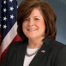 I don't bite my tongue cause it hurt