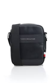American heritage with a modern edge. Tommy Hilfiger Sac Am0am03582 Noir Homme Des Marques Et Vous
