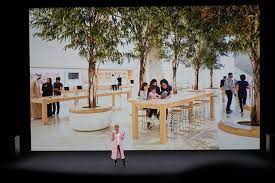 Apple store, located in las vegas, nevada, is at south las vegas boulevard 6671. Apple Touts New Town Square Retail Store Concept Zdnet