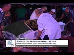 Jihad bisnes sebagai jalan dakwah ekonomi. Jenazah Tan Sri Muhammad Ali Hashim Selamat Dikebumikan 1 Nov 2017 Youtube