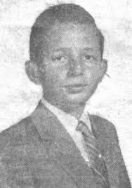 Raymond Makowski's Instagram, Twitter & Facebook