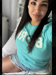 The One & Only Vanessa (@vanessasjourney) • Instagram photos and videos