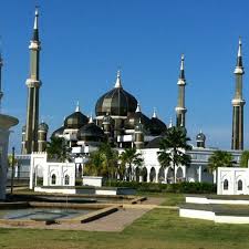 The crystal mosque or masjid kristal is a mosque in kuala terengganu, terengganu, malaysia. Masjid Kristal Kuala Terengganu Terengganu