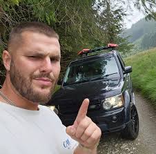 Hello all, I know the stock headlights aren't great anyway but what bulbs  do you guys run? I got 3.4k night breakers which are okay but is there  better out there? Cheers