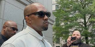 Ye anklagad för sextrafficking och våldtäkt