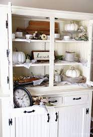 Keep in mind that one of the focal points in a farmhouse kitchen is the kitchen cabinets. Pin On White Home Decor Ideas