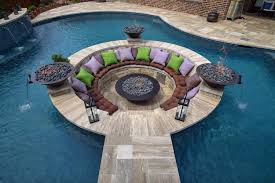 20 Spectacular Outdoor Swimming Pool Ideas With Gorgeous Surroundings Geometric Pool Swimming Pool Designs Luxury Swimming Pools