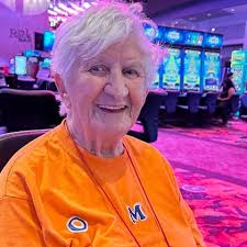 Fundraiser by Speranza Gordon : Honoring Lotte: Help Us Lay Her to Rest