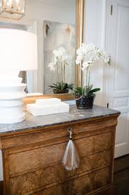 Styling Your Wet Bar And Entry Hall Table J Cathell Home Decor Accessories Hall Decor Home Decor Styles