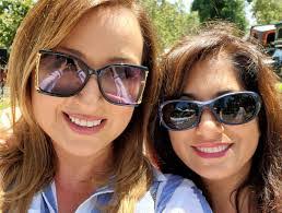 Kris Kohlmeier's Instagram, Twitter & Facebook