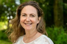 Wie is toch die vrouw?