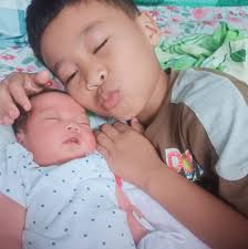 Actor Rob Gomez stirred controversy as screenshots depicting an alleged  affair with Herlene Budol and beauty queen Bianca Manalo surfaced