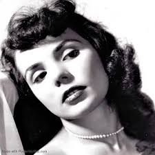 60s female singer known for having the most unique voice🤔