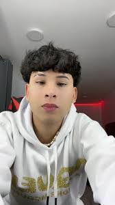 Joshua Bethune's Instagram, Twitter & Facebook