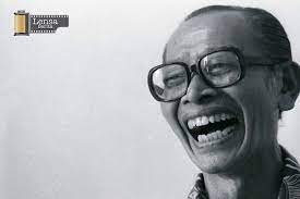 Topi saya bundar tuhan saya satu satu tuhan saya kalau tidak satu bukan tuhan saya membangun kedekatan dengan anak sebaiknya dilakukan para orang tua. Lirik Dan Chord Topi Saya Bundar Lagu Anak Indonesia